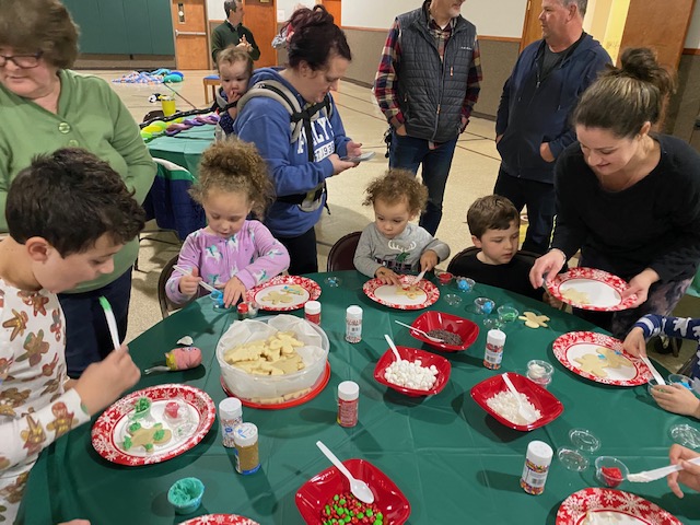 kids fun Friday Dec 22-7.jpg